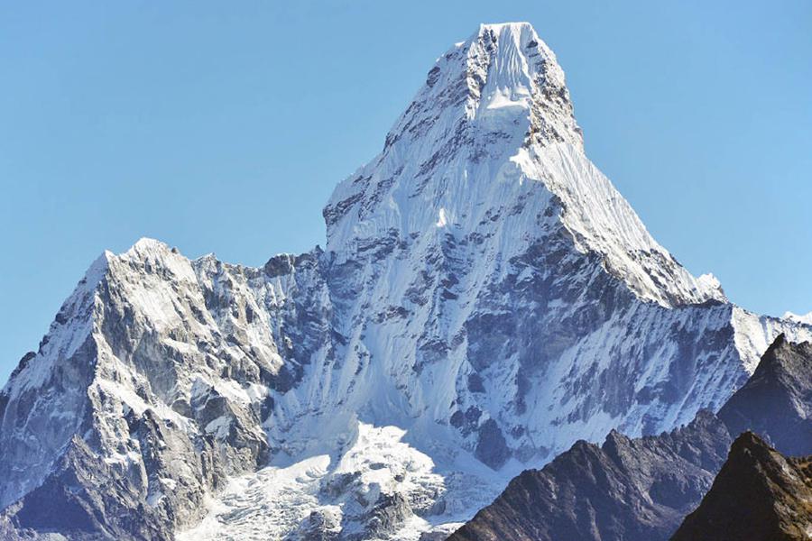 Amadablam Expedition (6812m)