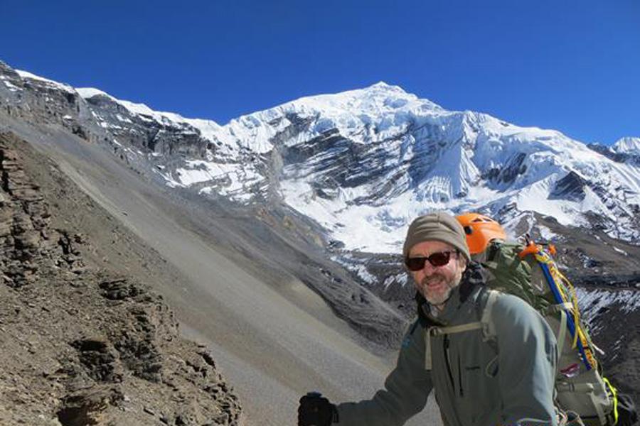 Chulu West Peak Climbing (6419m)