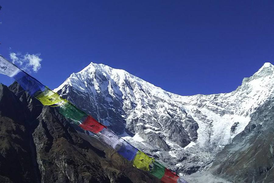 Langtang Kyanjin Trek