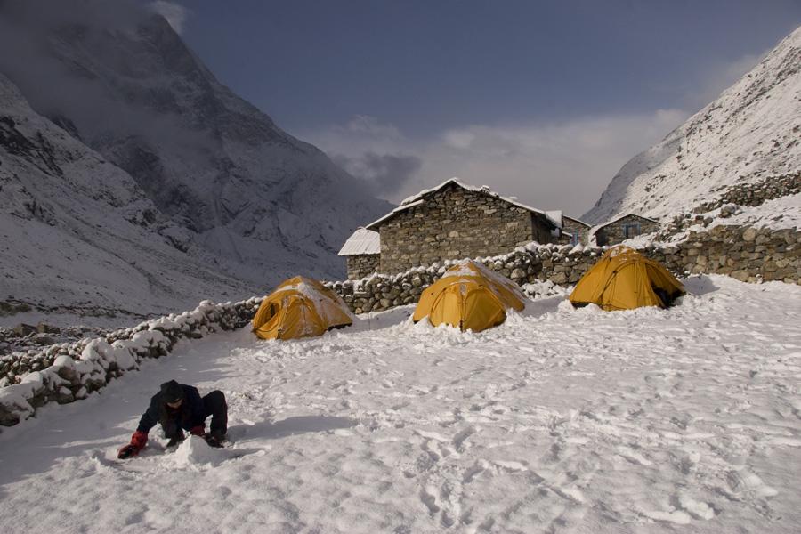 Mingbo La Pass Adventure Trek