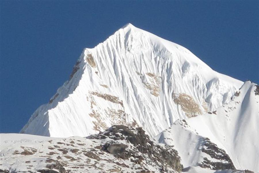 Singu Chuli Peak Climbing (6501m)